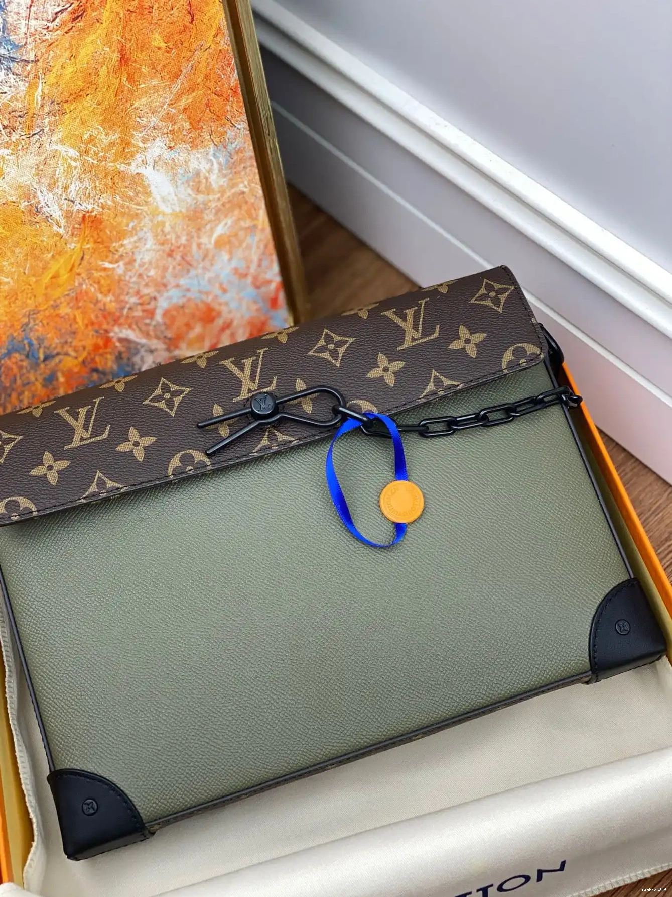 LOUIS VUITTON STEAMER POCHETTE VOYAGE 0402